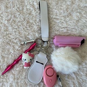 💖Hello Kitty Sanrio Self Defense Keychain 🤍